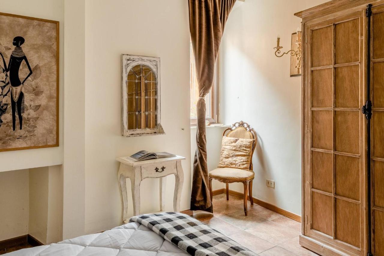 Rome Right In The Ancient Historical Center Two Bedrooms Two Bath, Up To 6 Pax Dış mekan fotoğraf